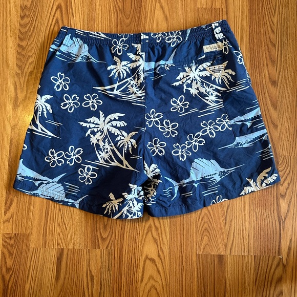 Columbia Men’s Medium Swim Trunks - Picture 3 of 3